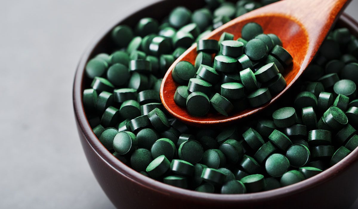 Spirulina a jej účinky na detox organizmu.